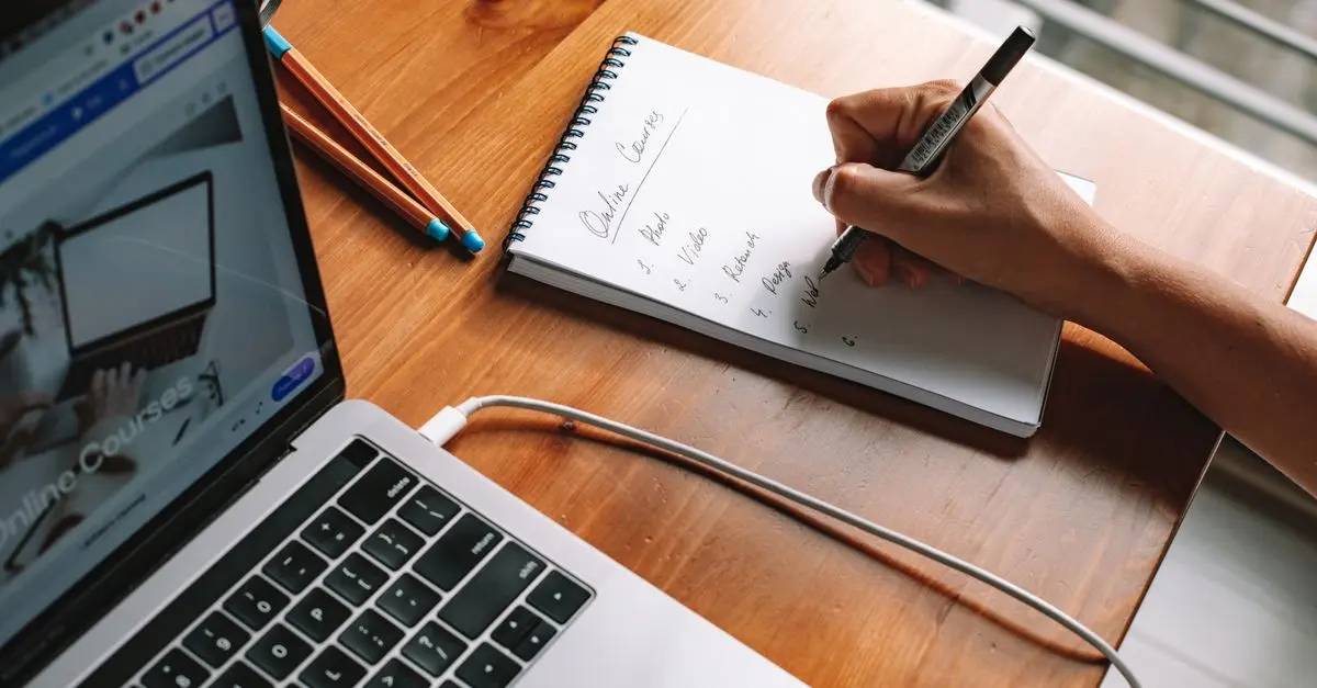 Cómo Aprender Español Eficazmente Usando Recursos Digitales