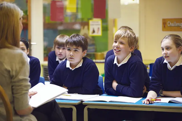 Cómo Elegir el Mejor Curso de Español para Ti
