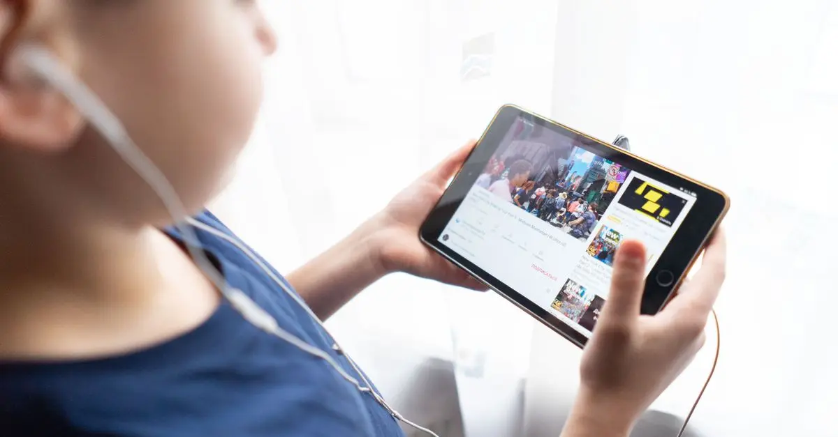 Cómo Aprender Español a Través de Recursos Multimedia
