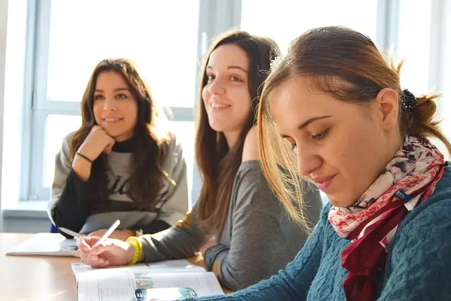 Cómo Usar la Música para Aprender Español