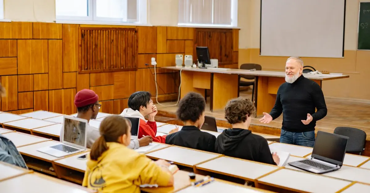 Cómo Evaluar la Calidad de un Curso de Español Efectivamente