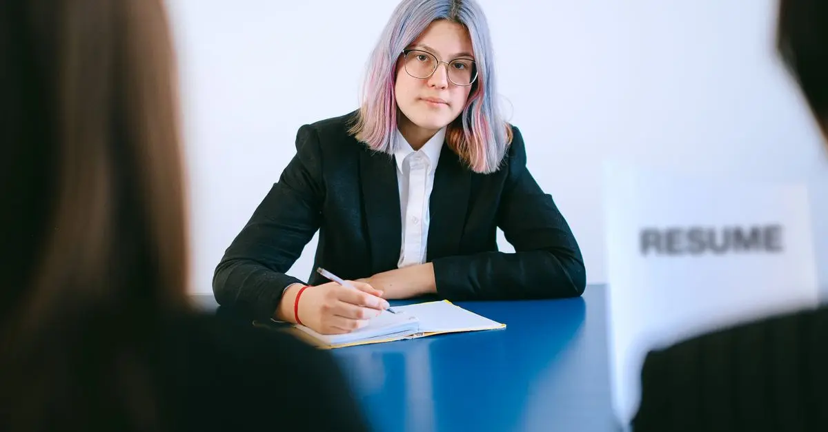 Cómo Preparar un Entrevista de Trabajo en Español: Consejos Clave